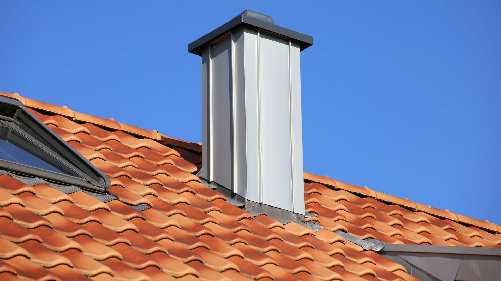 Schornstein mit Stülpkopf