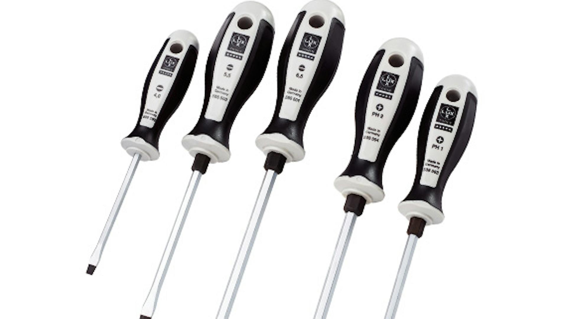 Különböző pengeformájú csavarhúzók