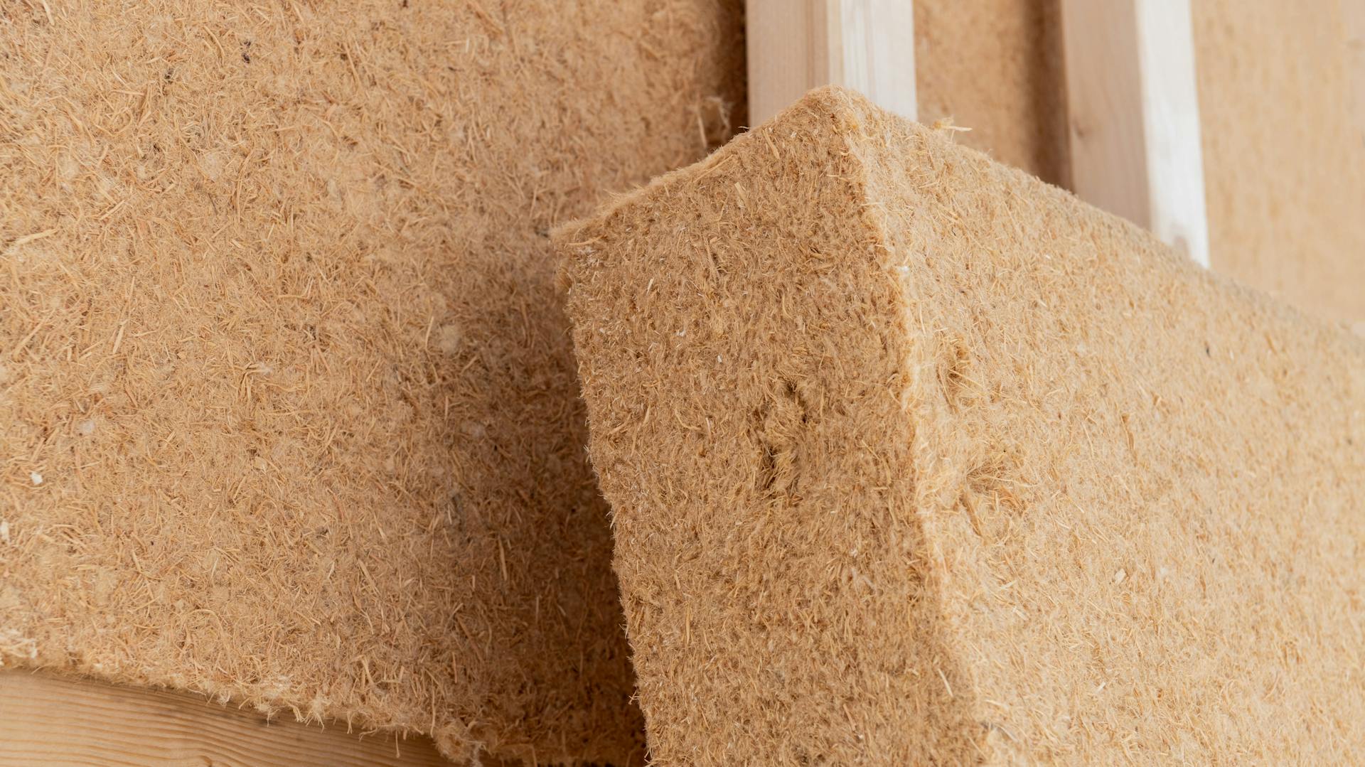 Holzfaser-Dämmstoff