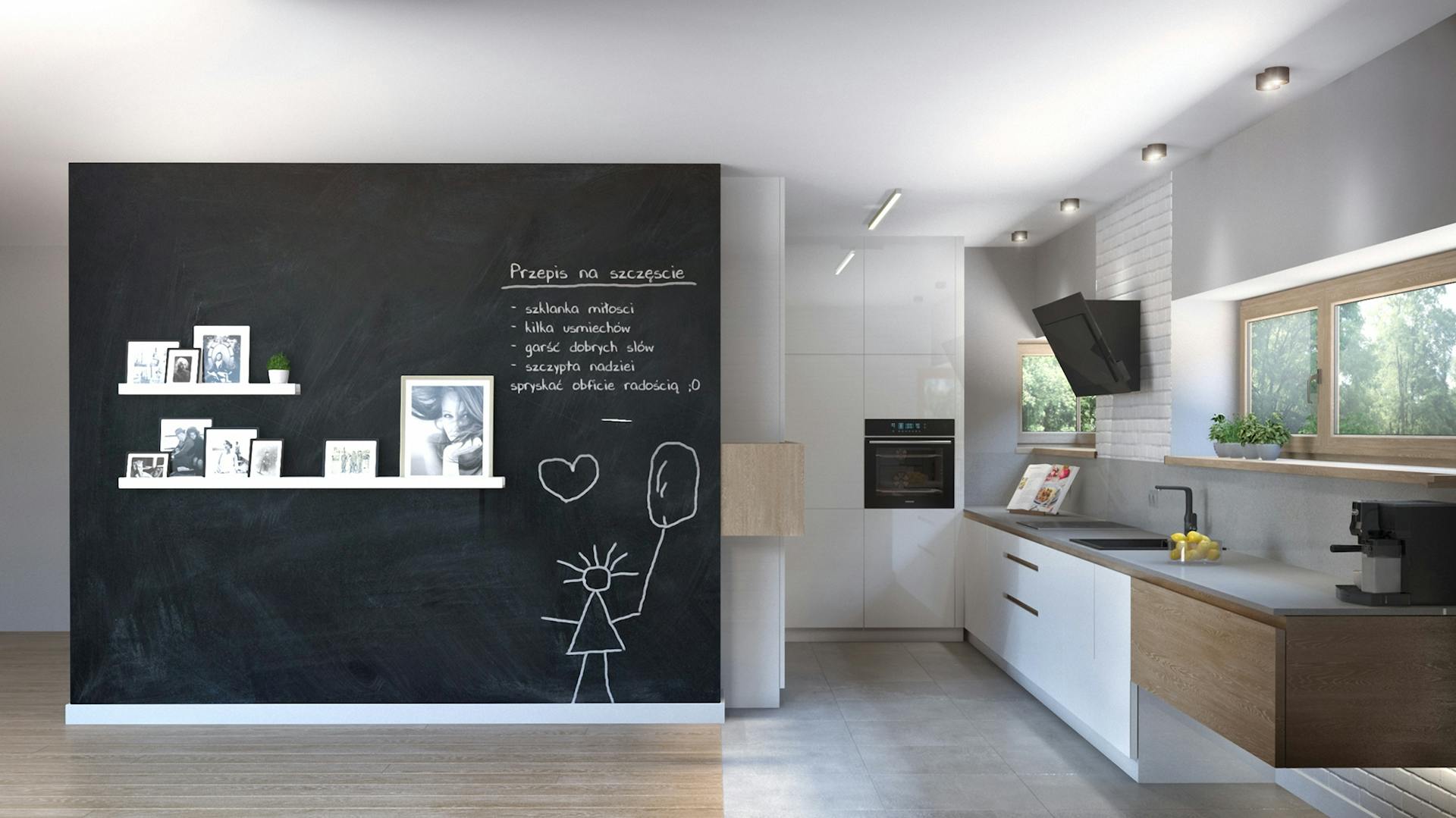 Offene Küche mit Wand mit Tafelfarbe für Beschriftung und Bemalung