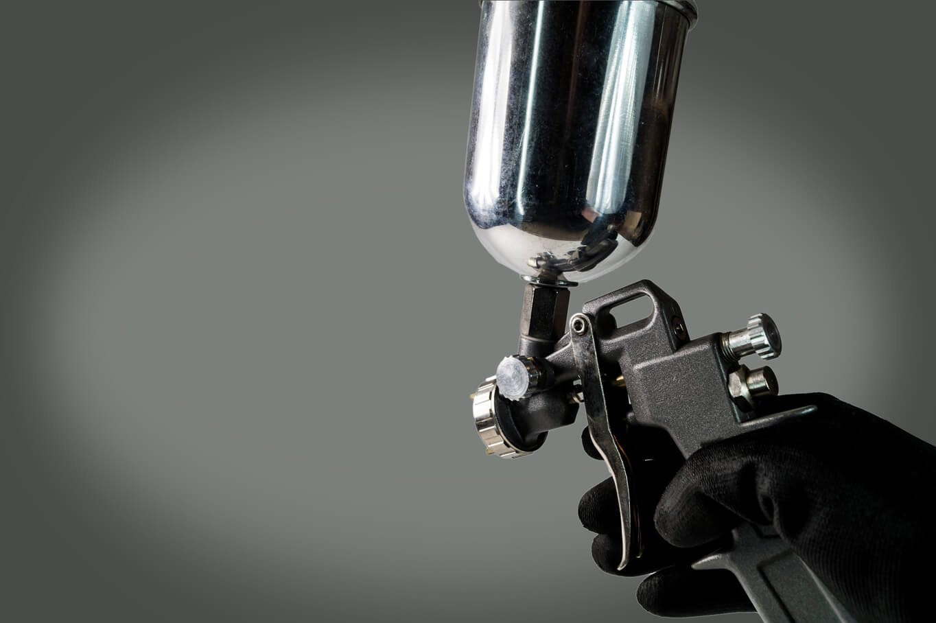 Pistolet do agregatu malarskiego