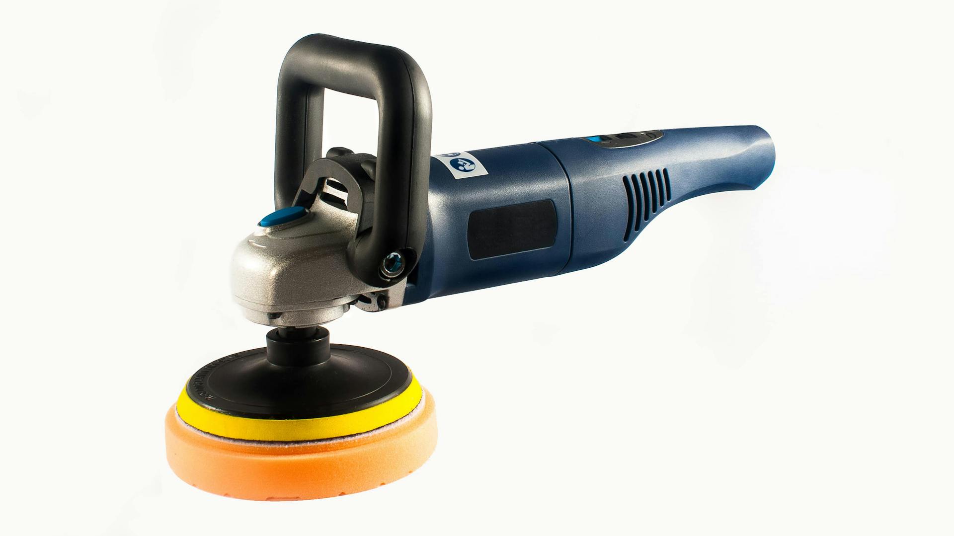 Polerka samochodowa.