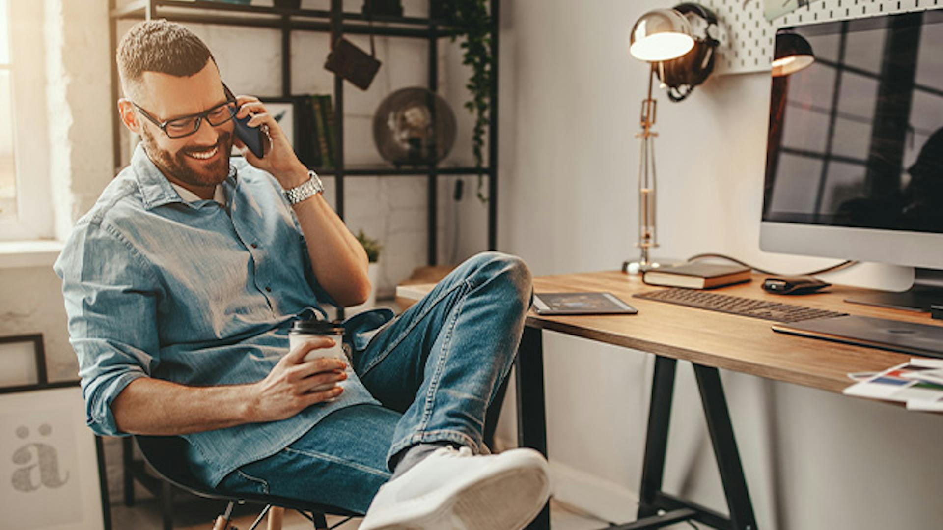 Zadbaj o wyposażenie domowego biura