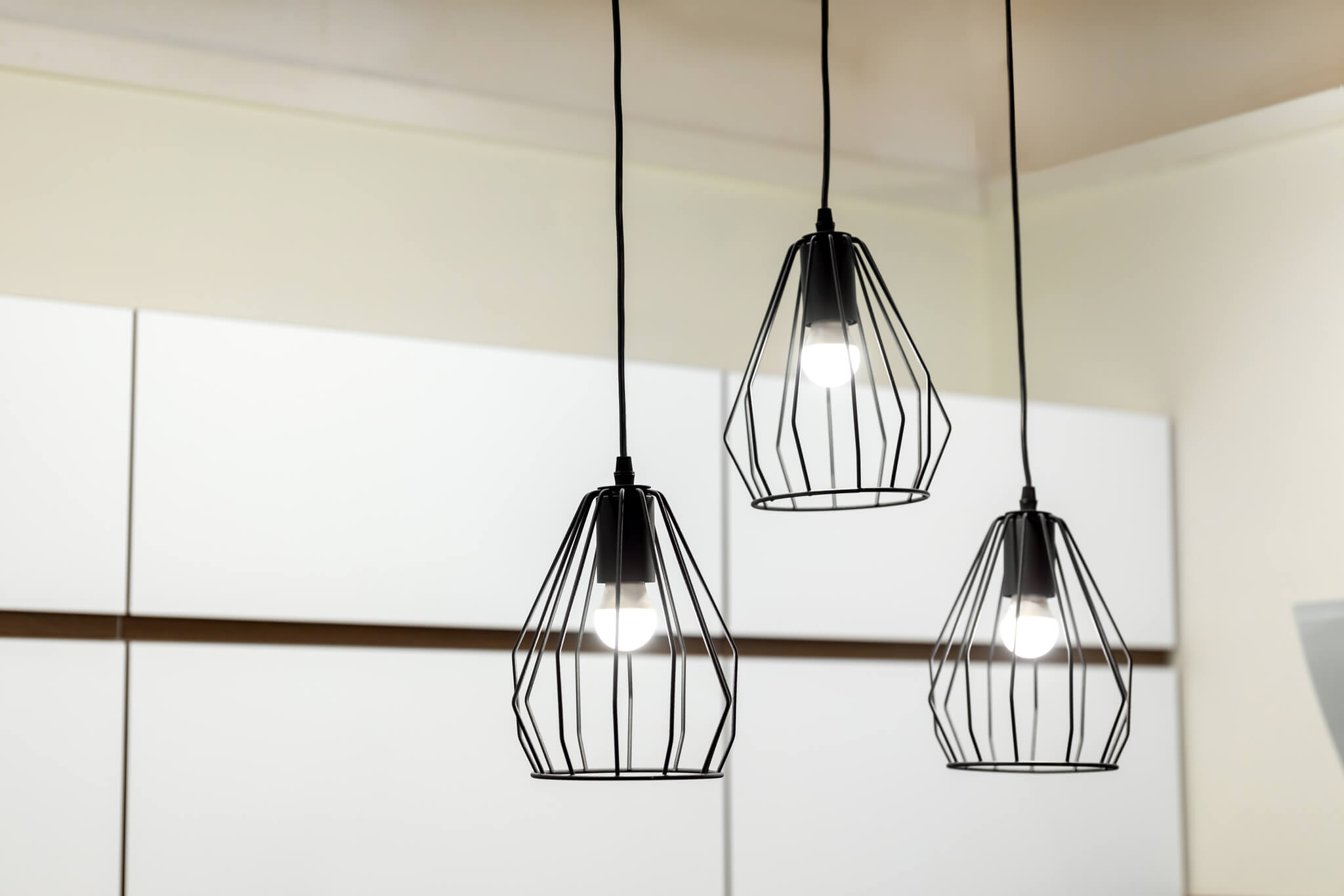 wiszące lampy