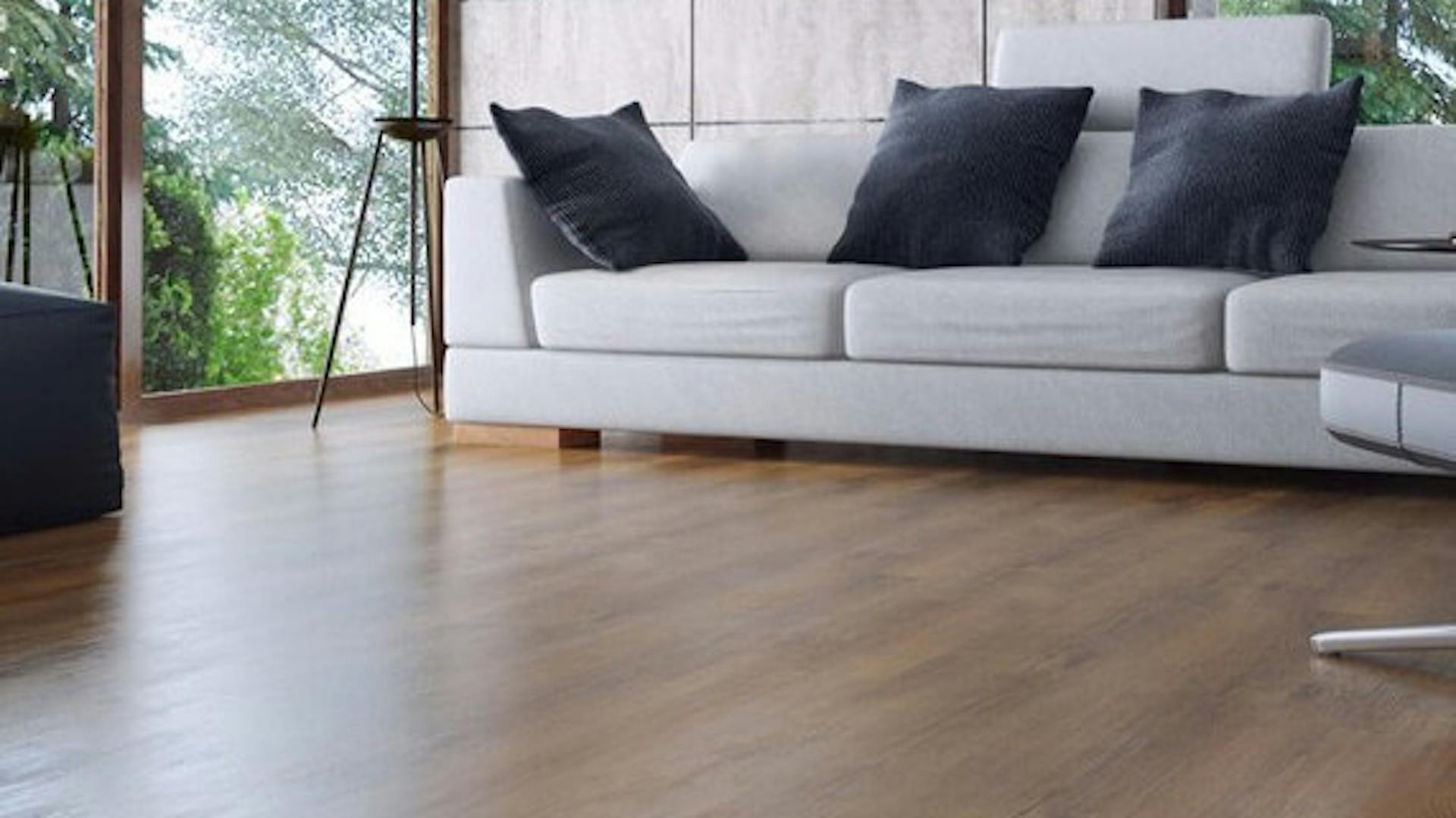 Jak przeprowadzić remont starej i zniszczonej podłogi? | OBI