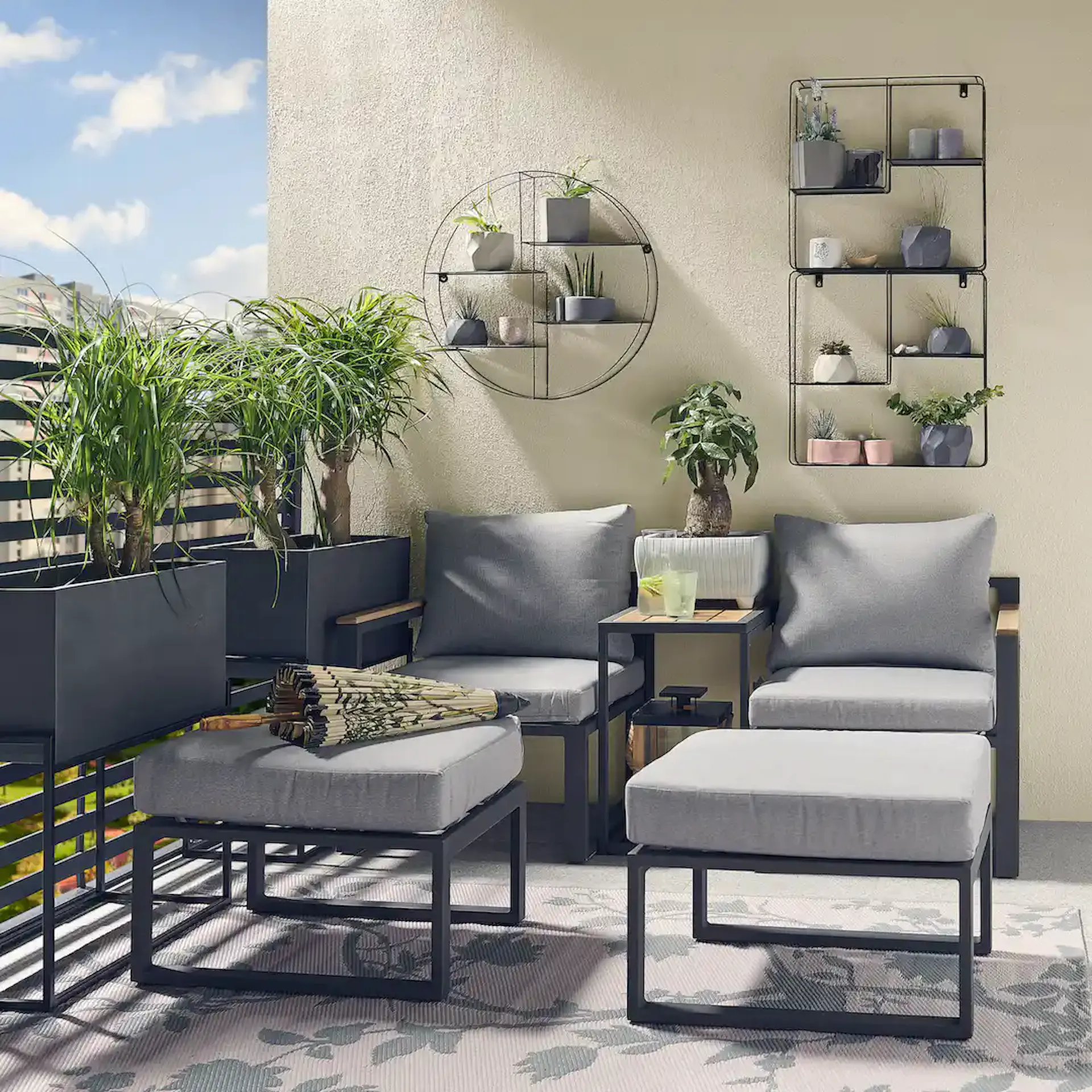 Balkon w stylu minimalist zen - wybierz ciekawe meble balkonowe