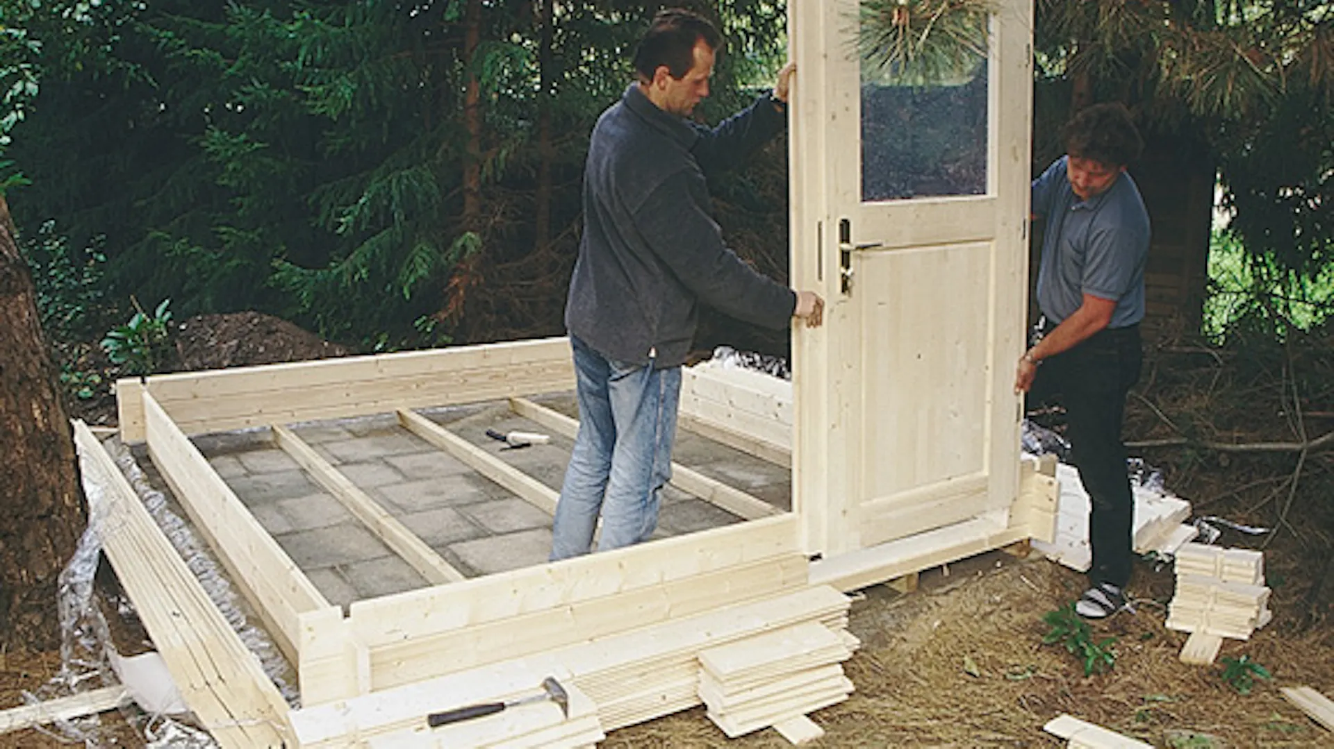 Montaż drzwi