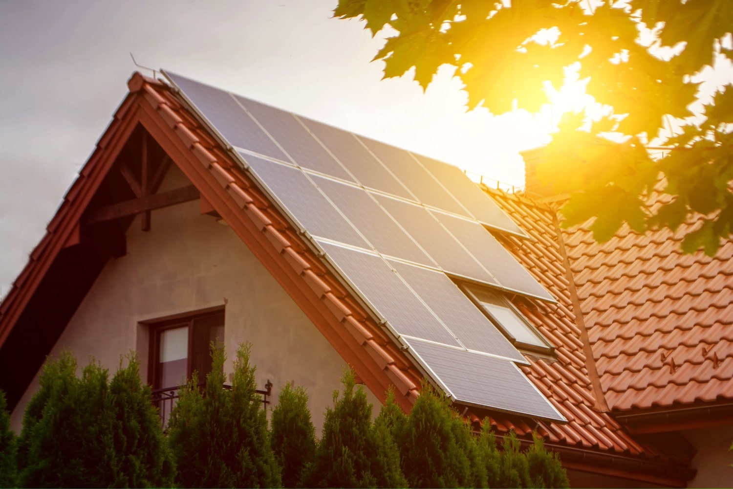 Panele solarne na dach wymagają mocnego podparcia