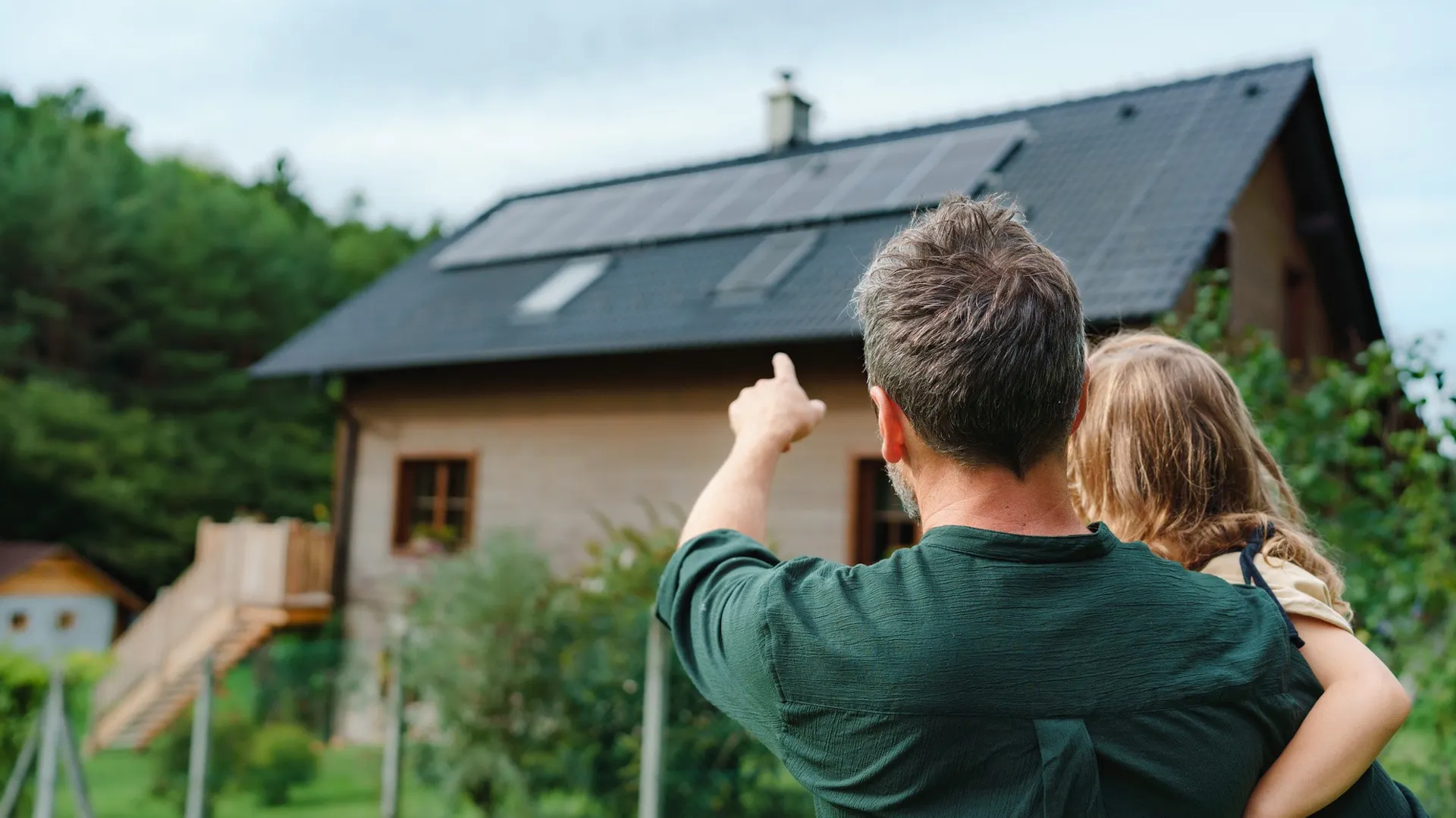Zacienienie paneli solarnych może obniżać sprawność instalacji fotowoltaicznej