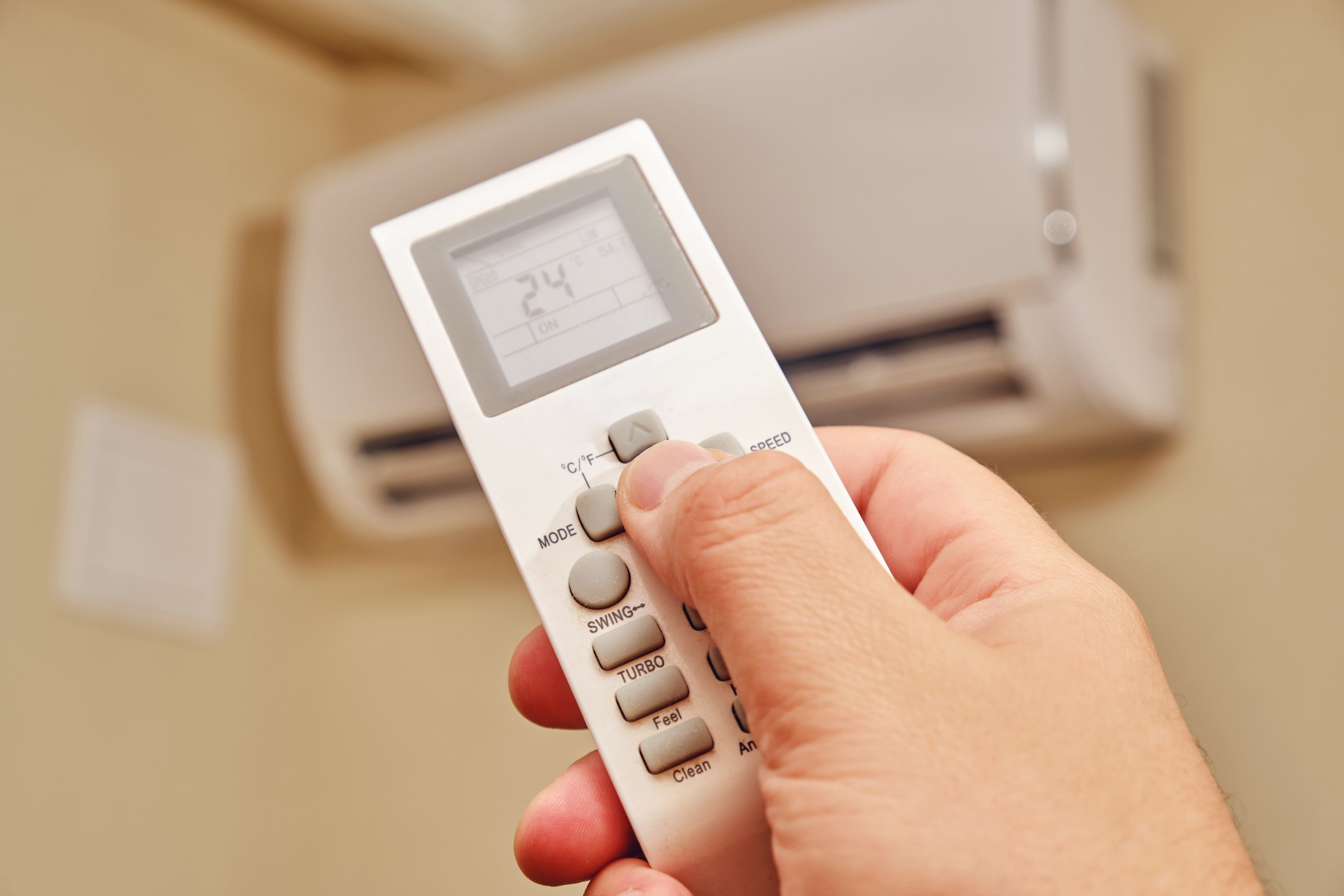 Klimatyzator z funkcją grzania zapewnia komfort termiczny przez cały rok