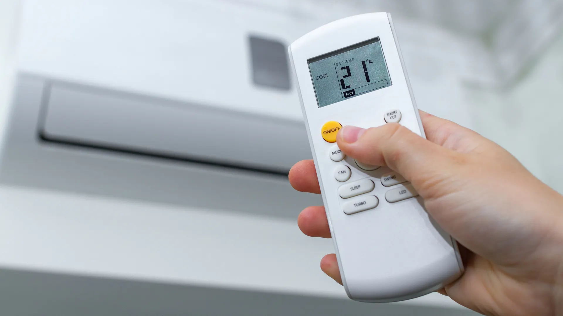 Klimatyzator umożliwia precyzyjną regulację temperatury we wnętrzu