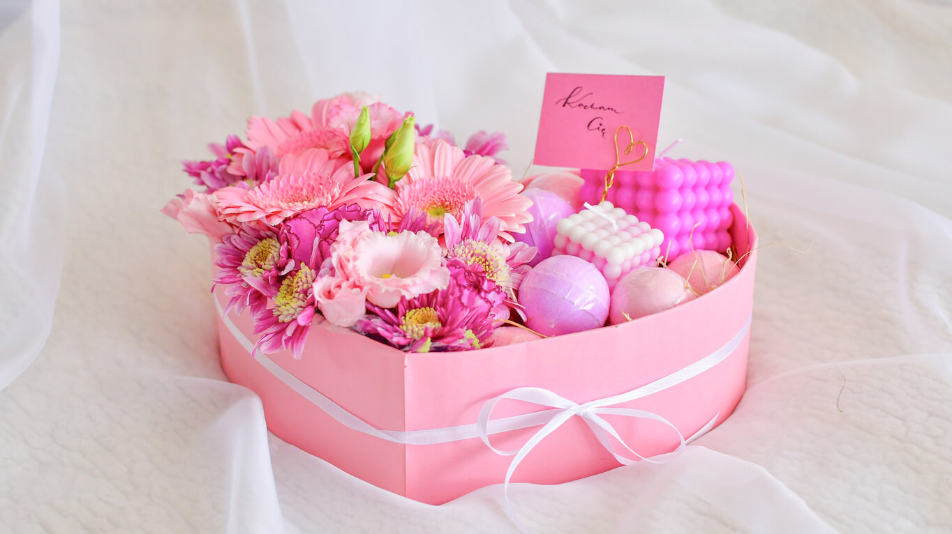 Prezenty dla kobiet – flower box DIY