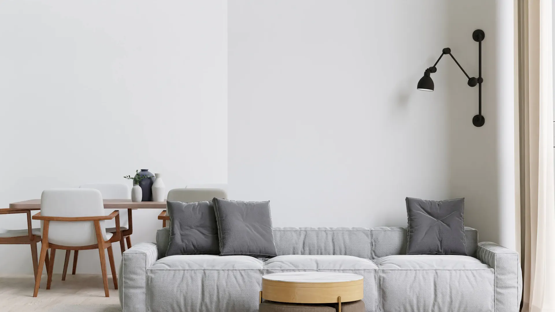 Salon z jadalnią wyposażone w designerskie meble.