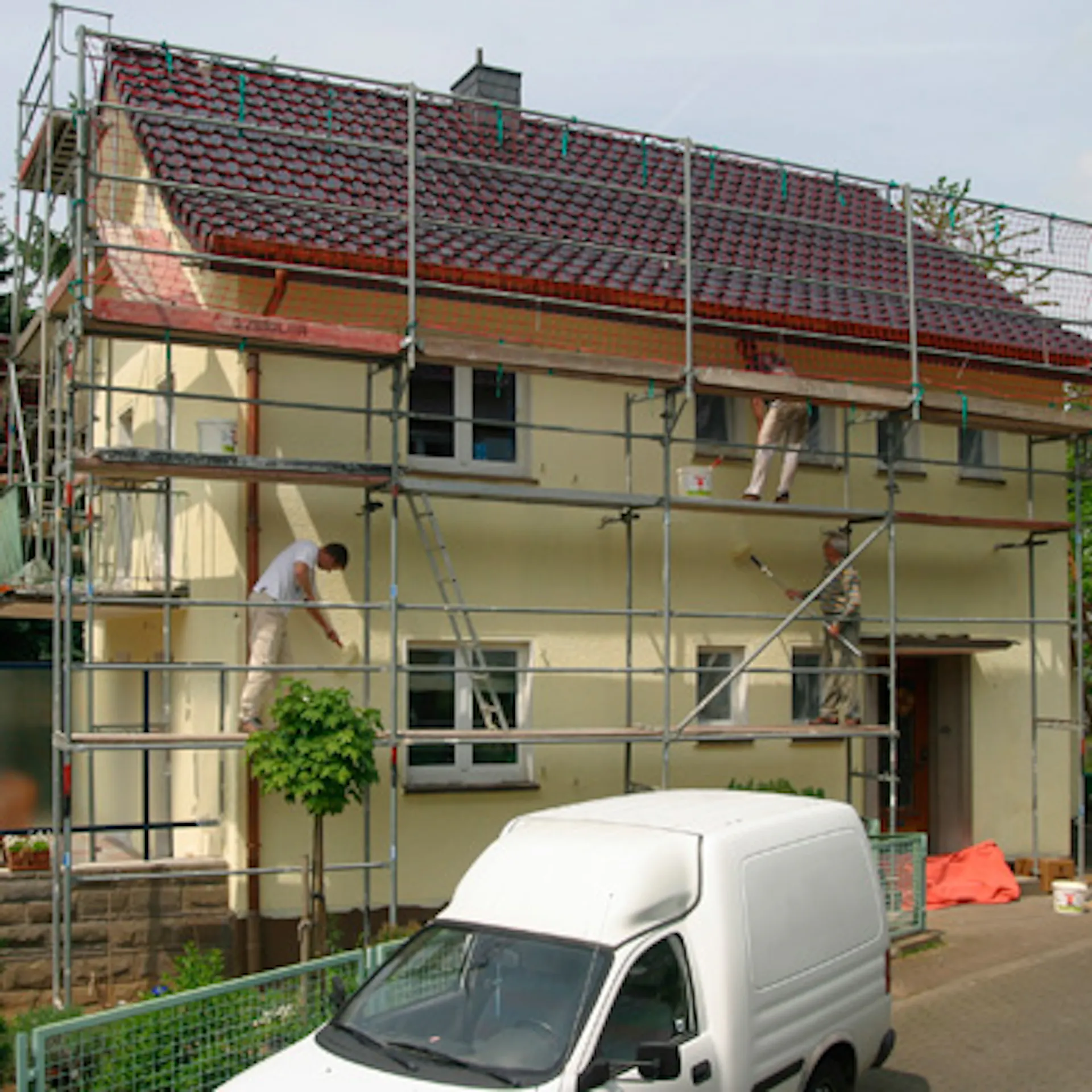 Festék keresztirányba való felvitele fedőfestésként