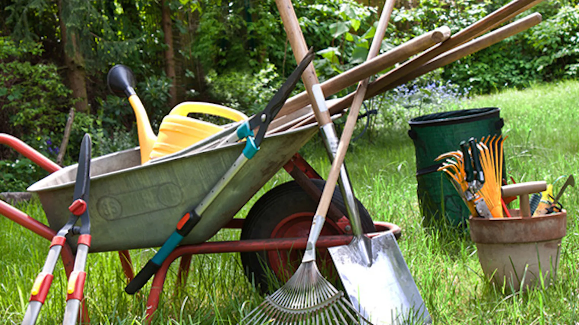 attrezzi da giardino