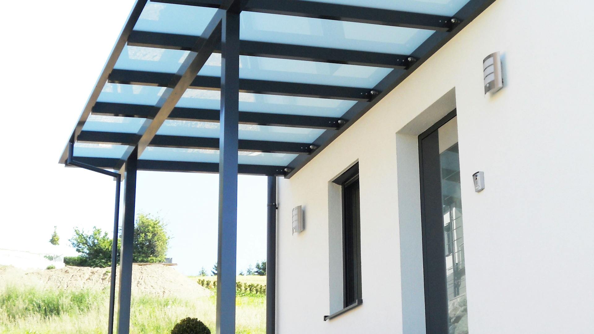 runde Stütze für einen Vordach