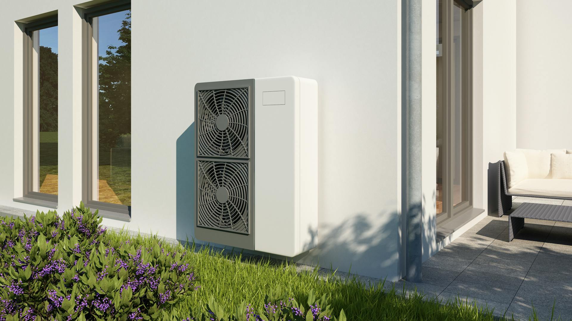 Wärmepumpe in weiß