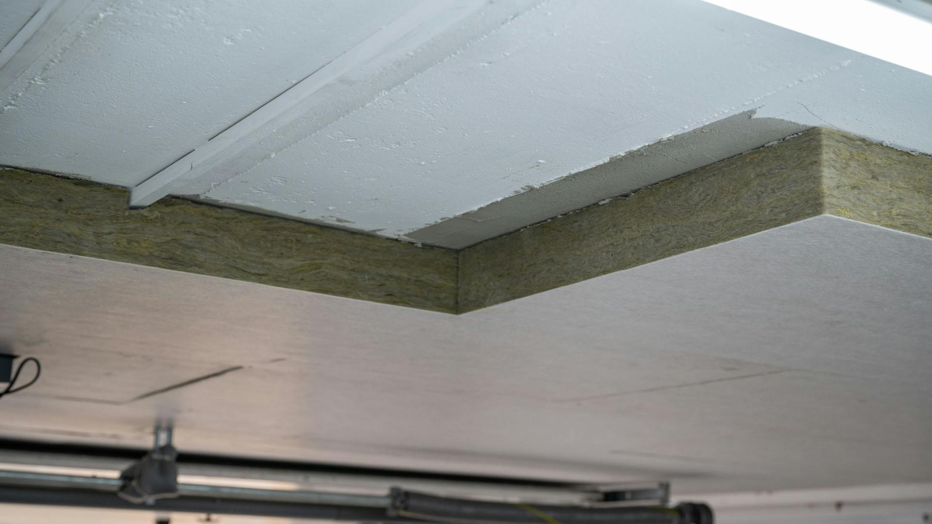 Einblasdämmung auf dem Dachboden