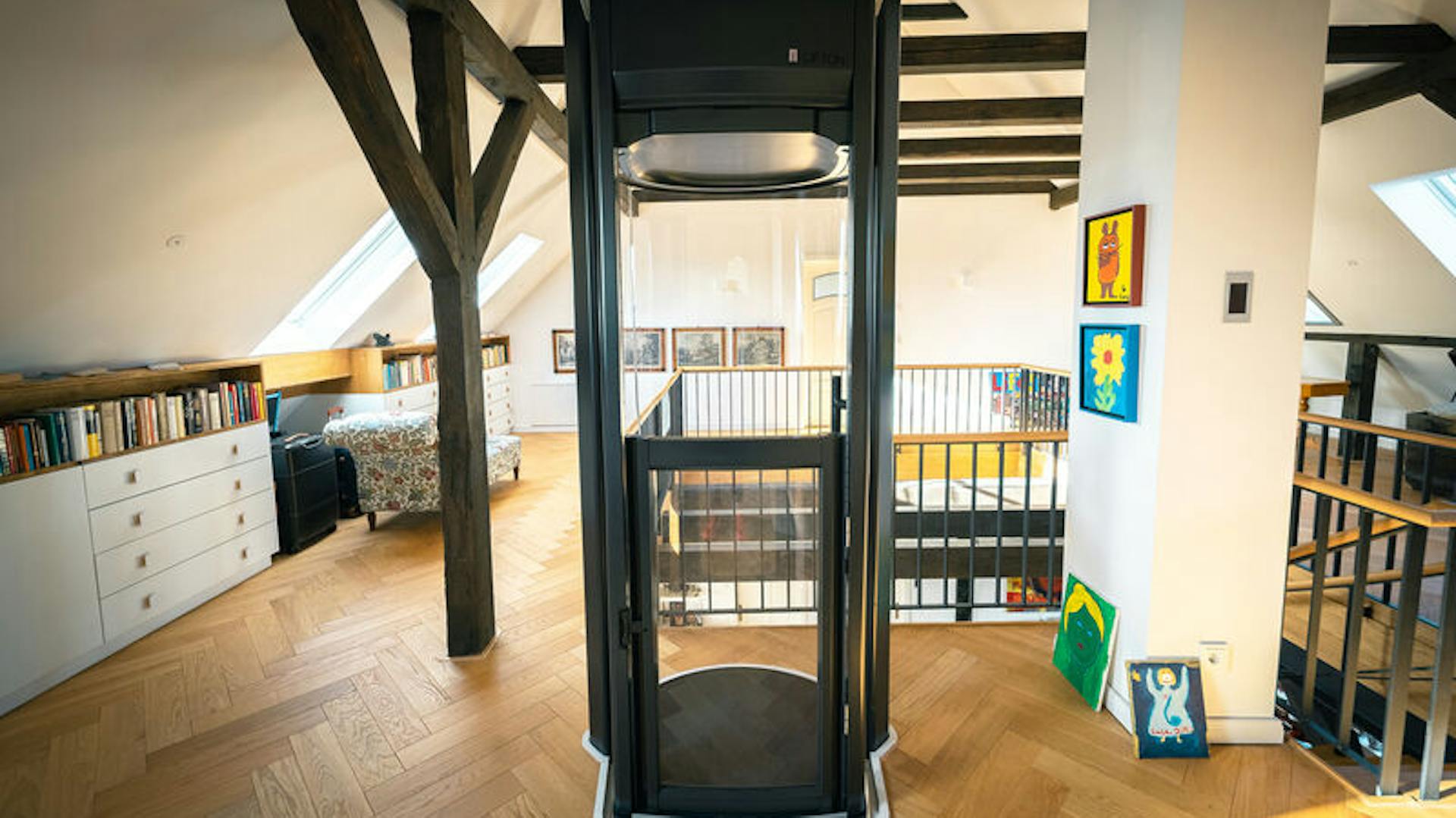 Treppenlift für Zuhause in Flieder