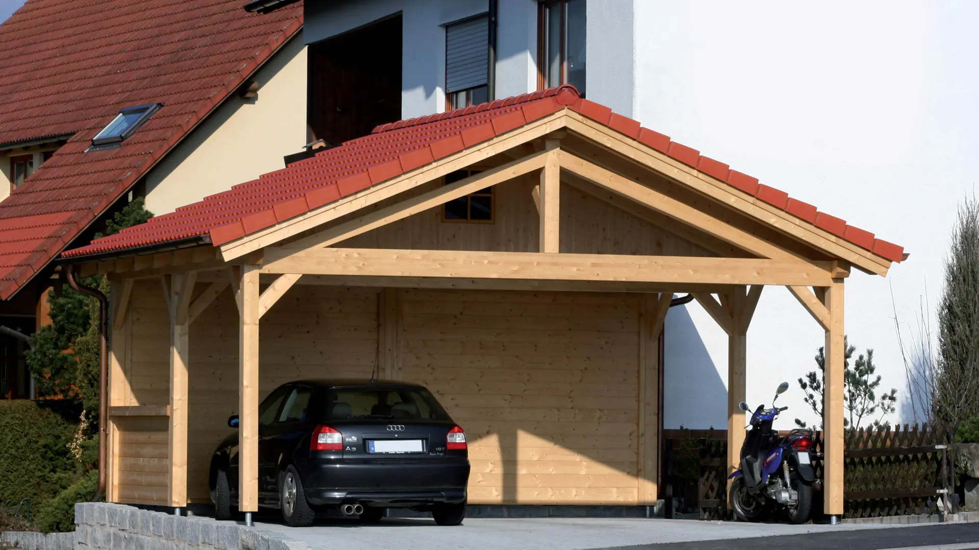 Carport mit PV Modul und Wallbox
