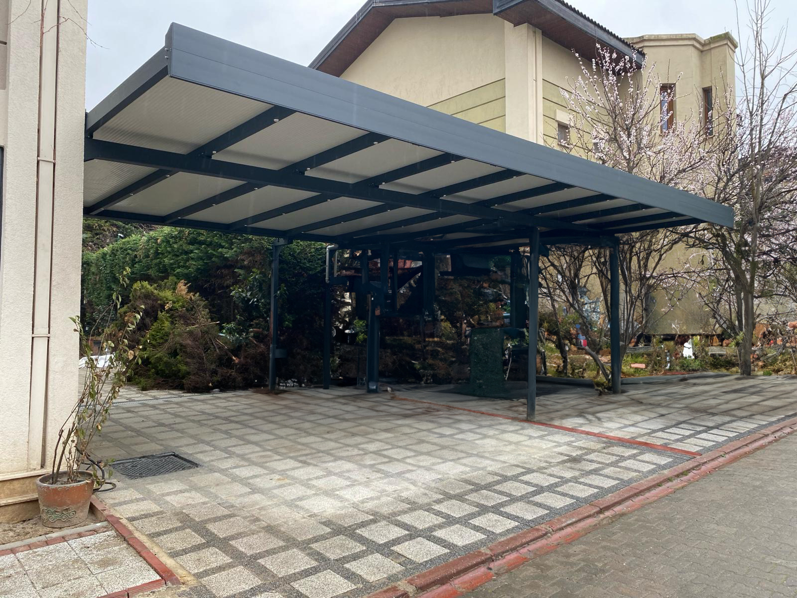 Carport mit Montage ALLES MACHBAR mit OBI