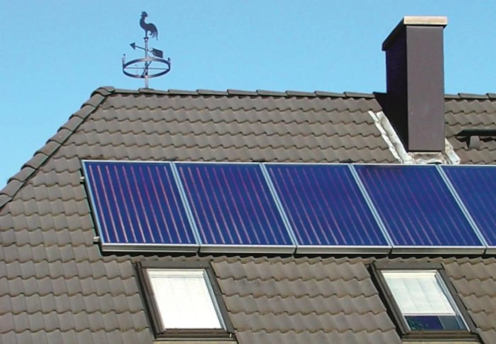solaranlage auf hausdach