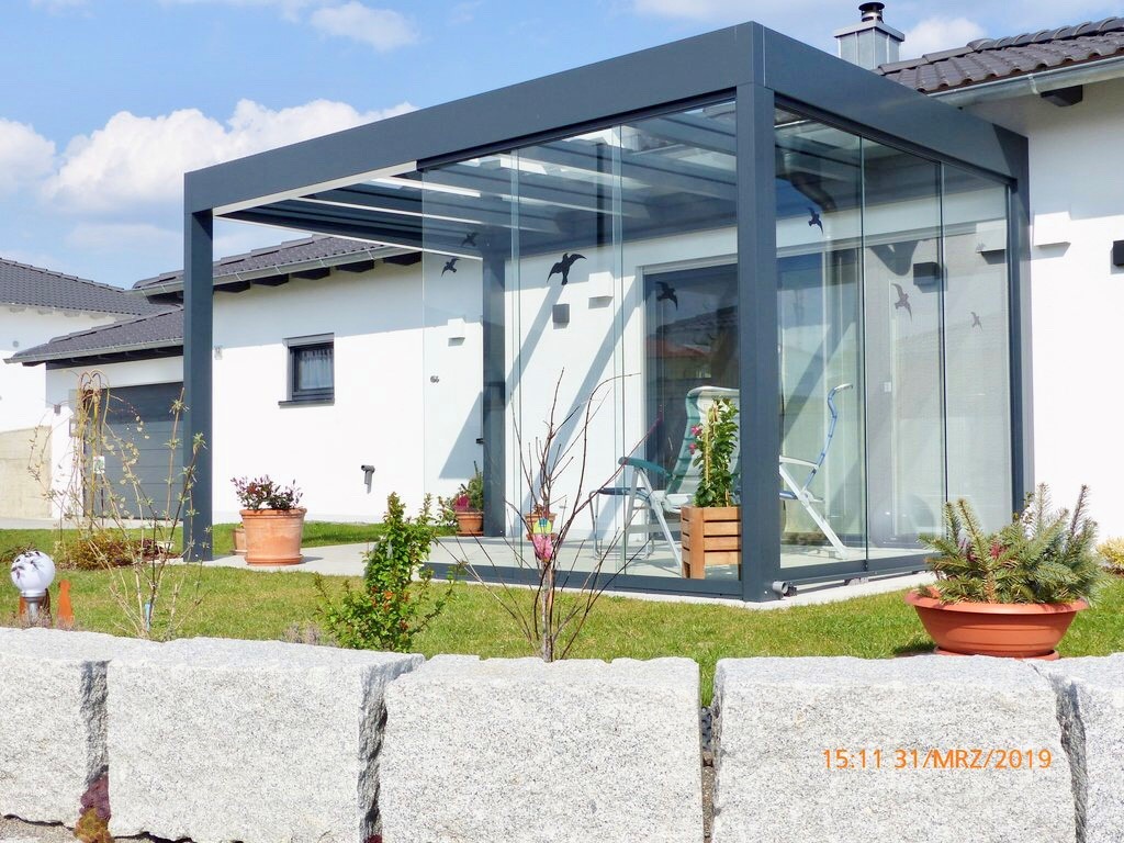 Farbenpalette für deinen Sommergarten mit über 200 Tönen