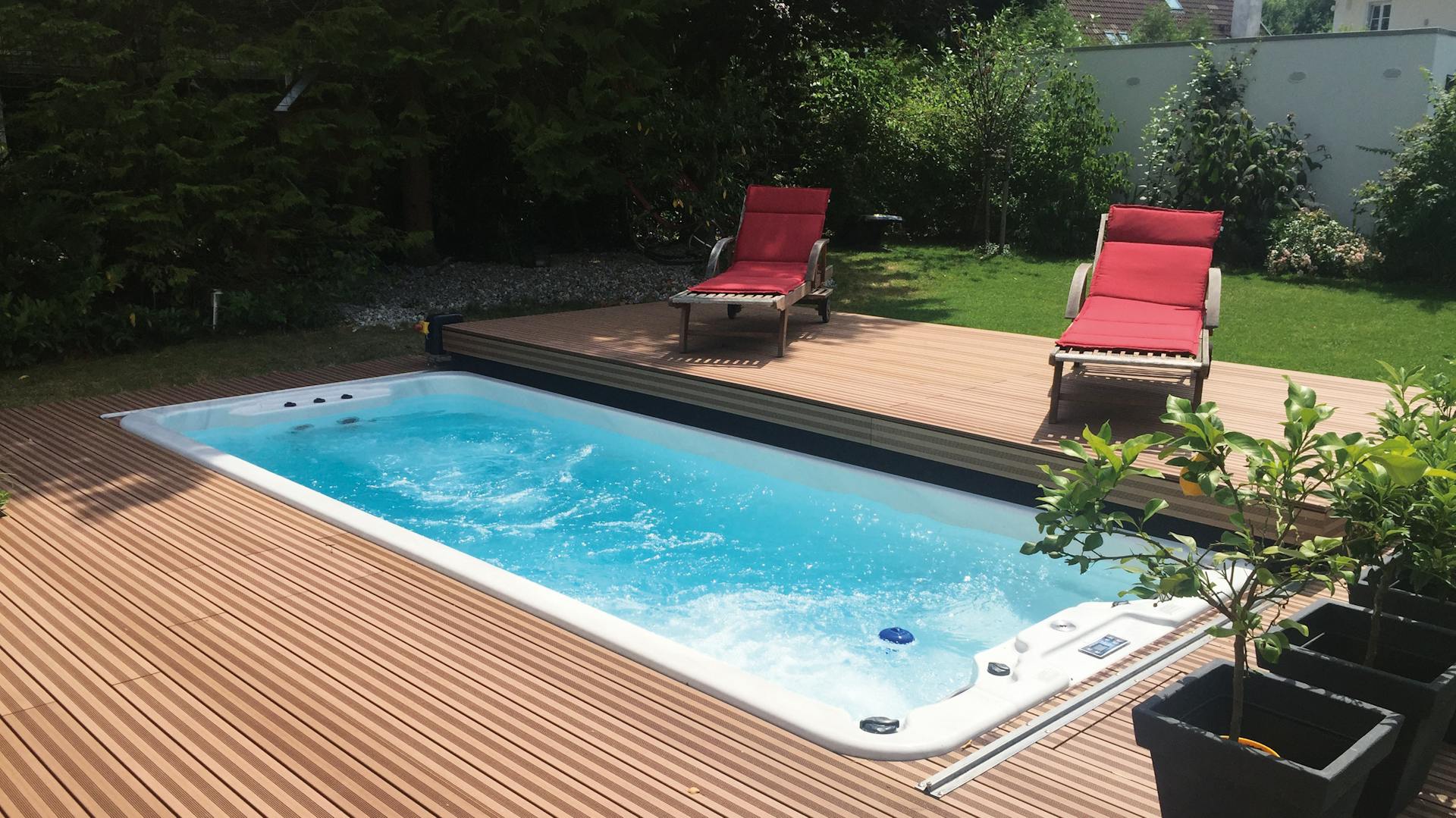 Swim Spa im Garten