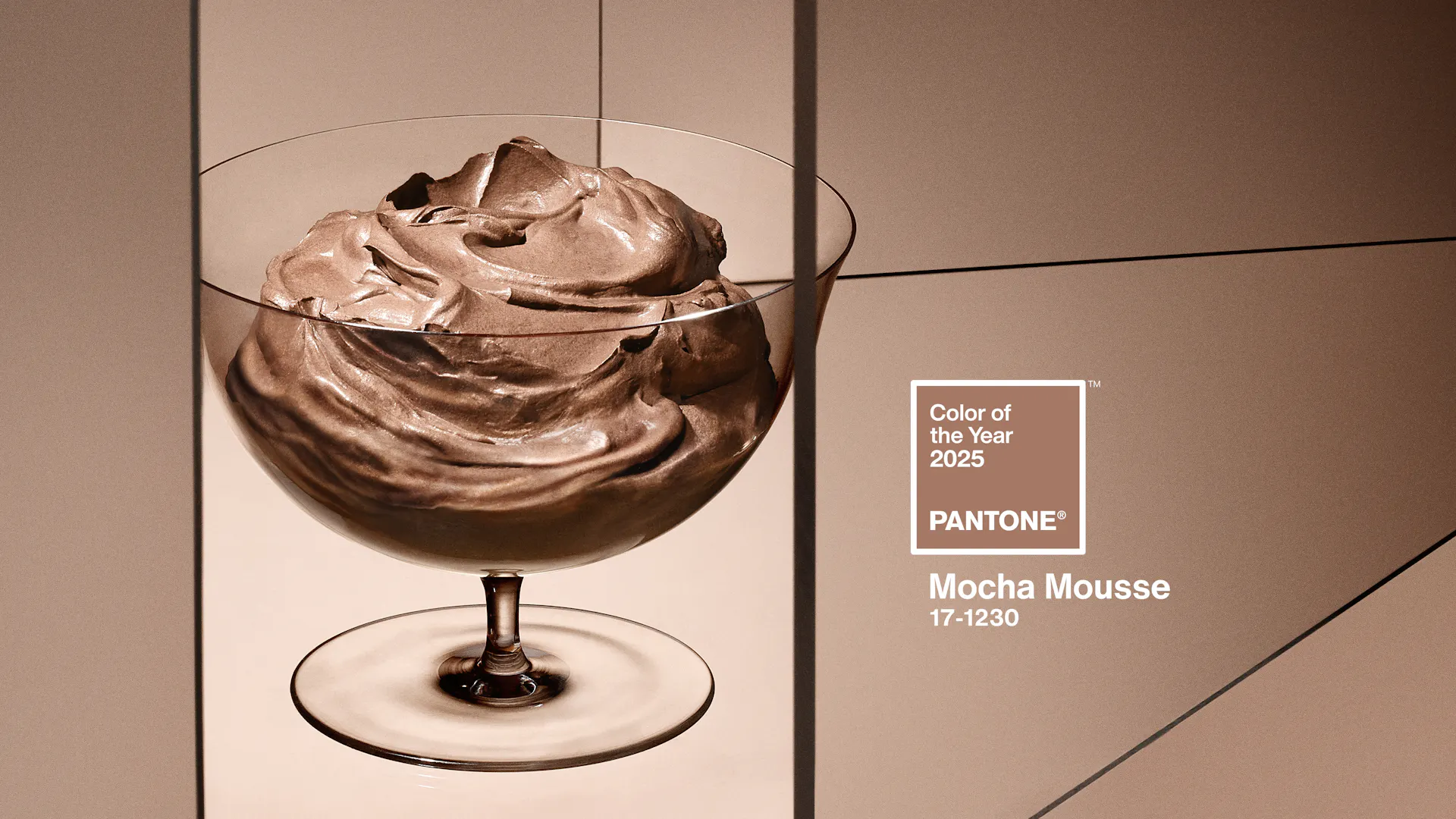 Alpina Pantone Farbe de Jahres: Mocha Mousse