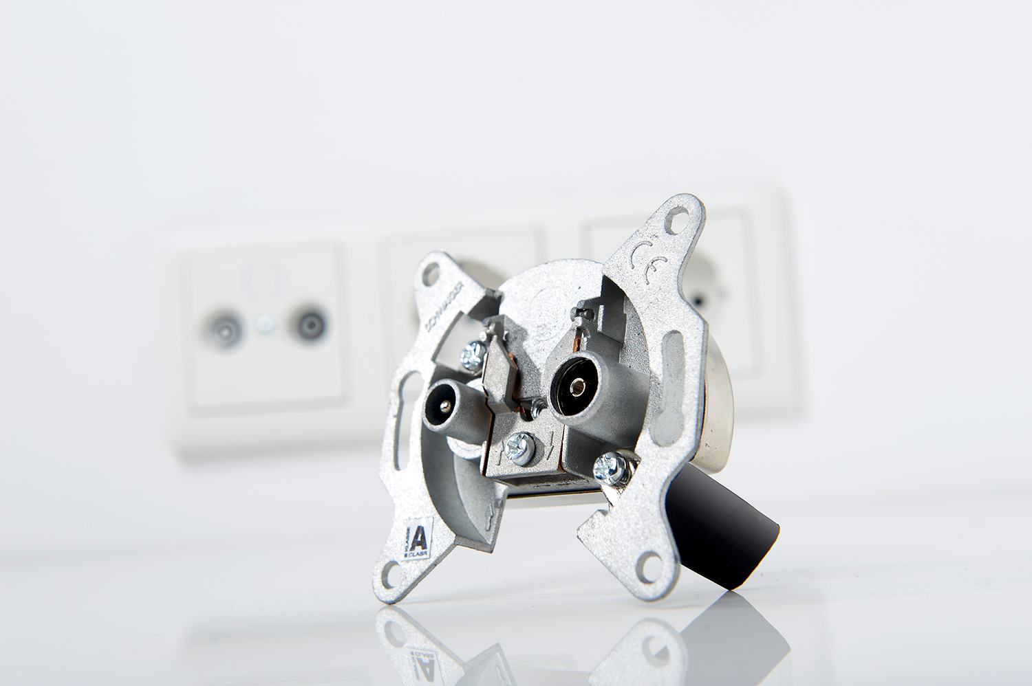 Schwaiger Antennendose